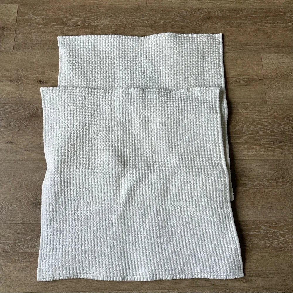 Crate & Barrel Nora Euro Sham Cream Pillow Covers 26”x 26”